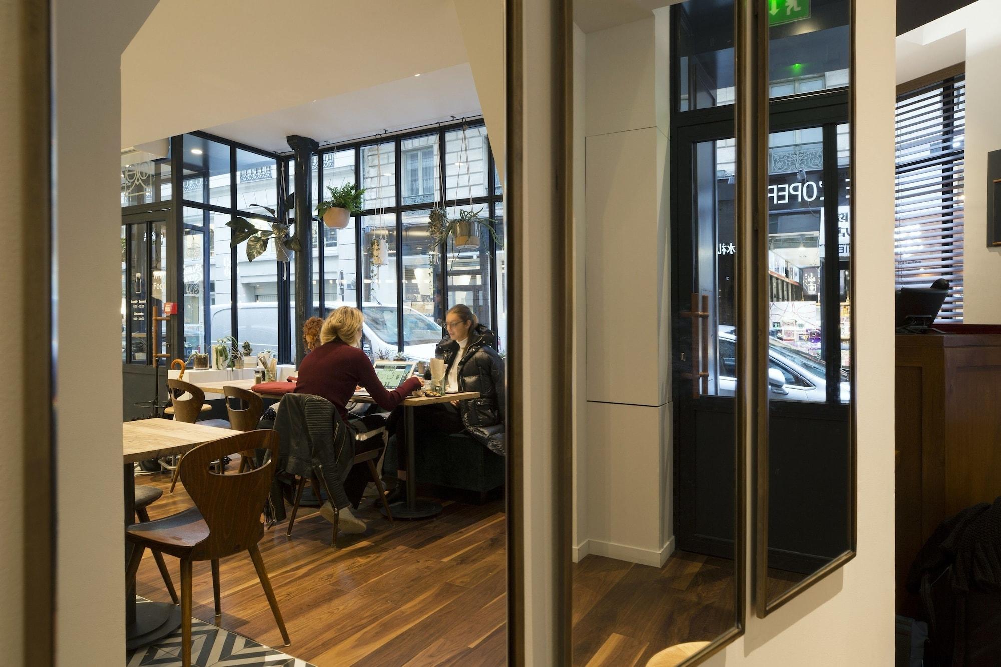 Hotel Monsieur Helder Paris Ngoại thất bức ảnh