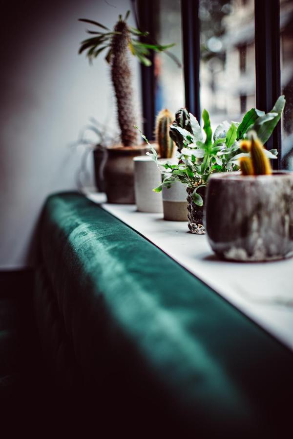 Hotel Monsieur Helder Paris Ngoại thất bức ảnh